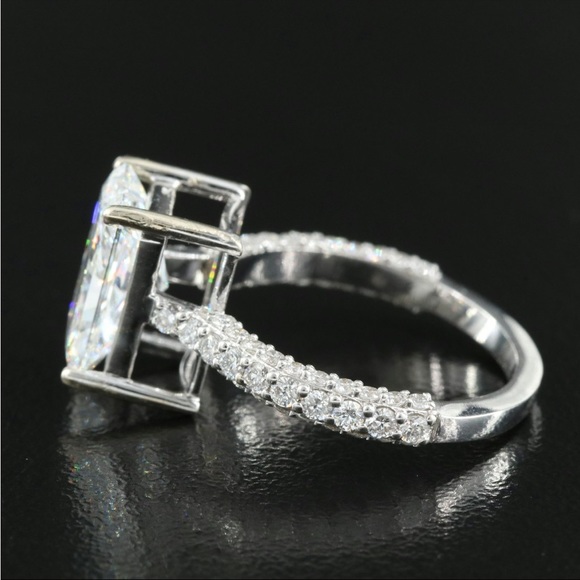 Color Grade E VS1 14 K 3.78 CTW Lab Grown Diamond Ring with IGI Report - Picture 6 of 8